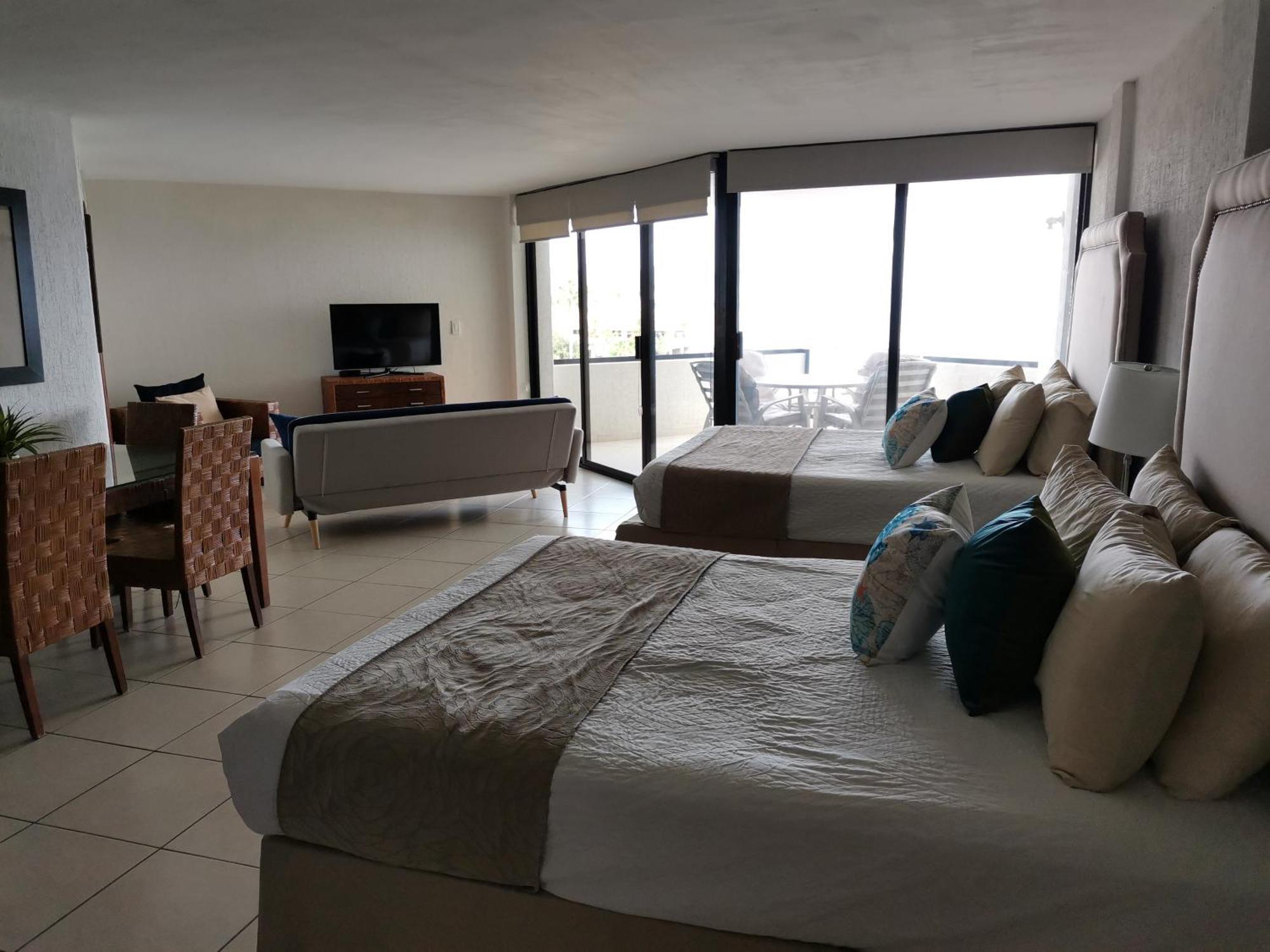 Condominios San Carlos San Carlos Nuevo Guaymas 部屋 写真